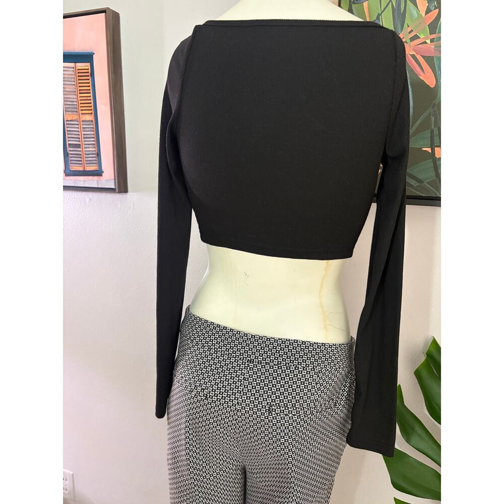 Black Ribbed Long Sleeve Crop Top Square Neck Fitted Minimalist - Picture 3 of 5